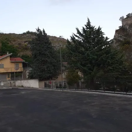 Don Angelo Campobassi Дом отдыха Pescosansonesco